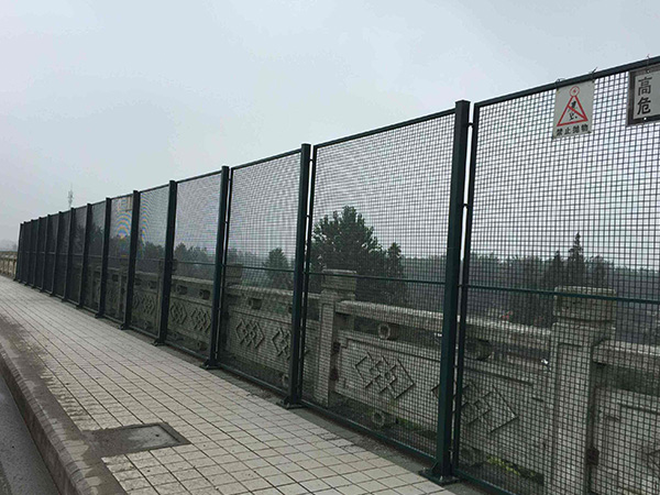 橋梁防拋網圖片4 橋梁防拋網圖片4