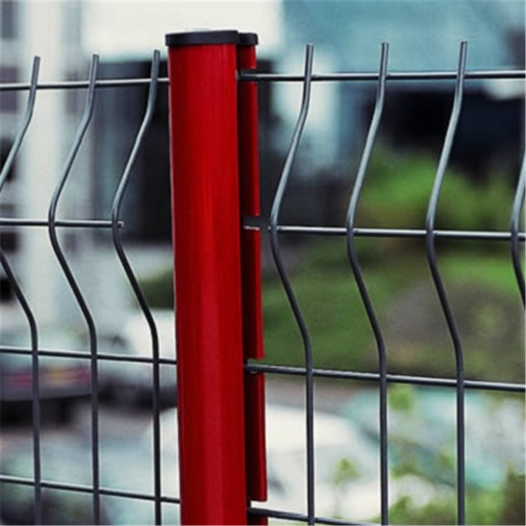 桃型柱折彎防護(hù)網(wǎng)案例展示圖片1 桃型柱折彎防護(hù)網(wǎng)案例展示圖片1