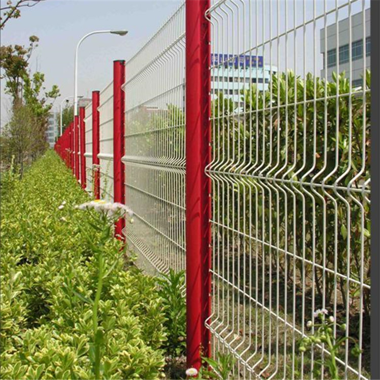 桃形柱護欄網案例展示圖片2